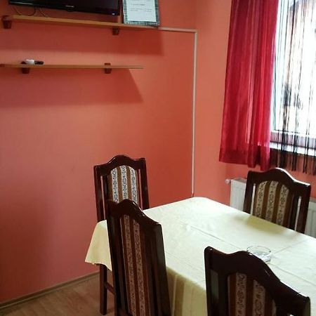 Apartmani Malina 3 Bijeljina Exterior foto